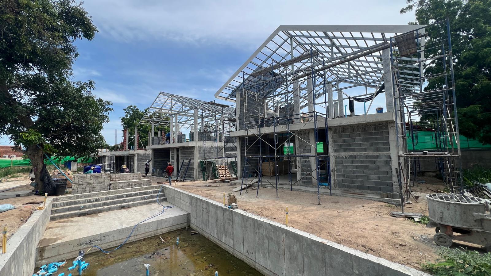 Hikaru Garden villas under construction