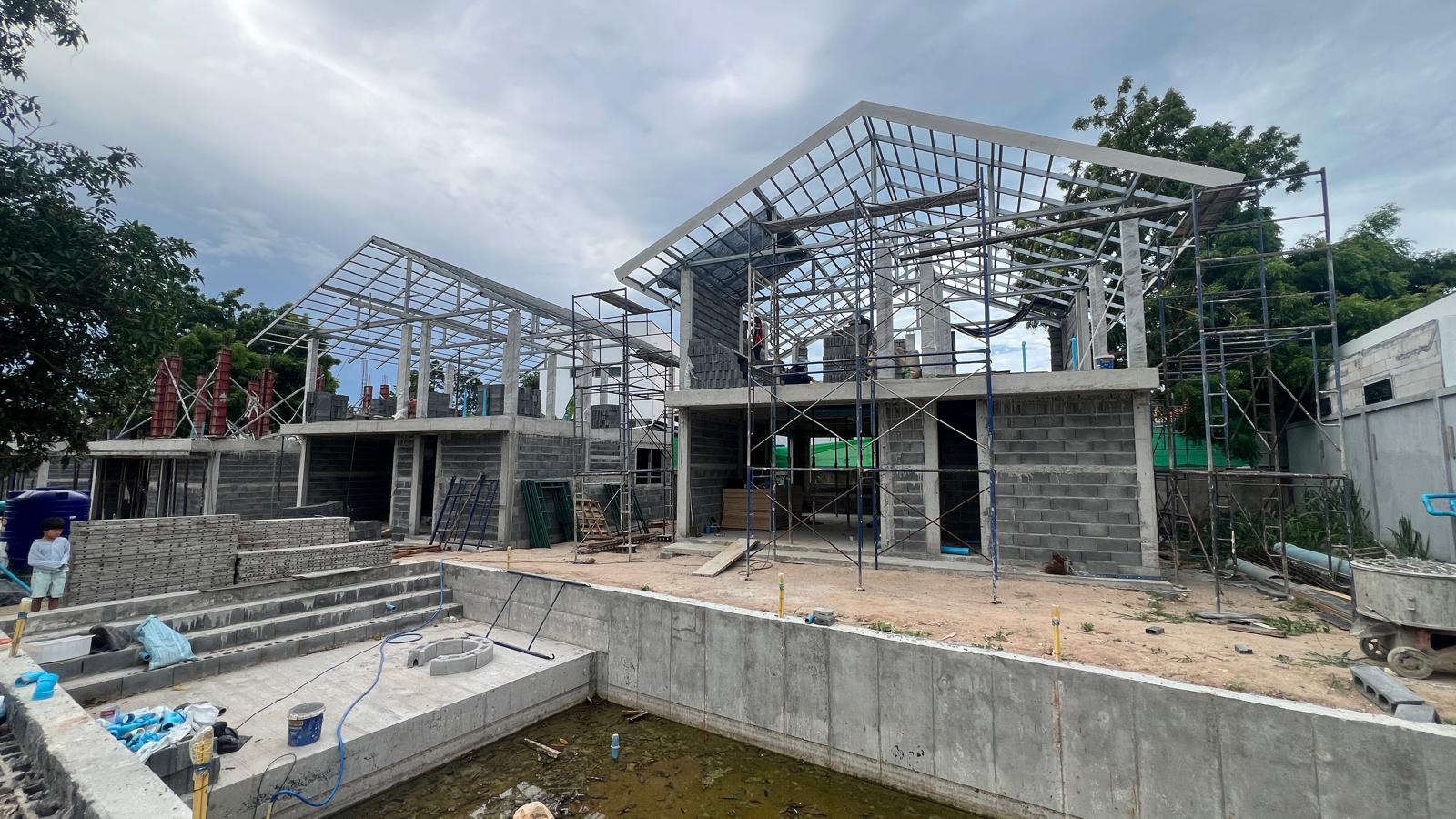 Hikaru Garden villas under construction