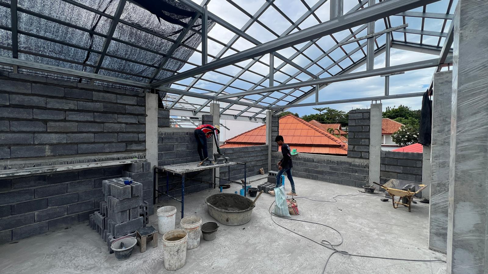 Hikaru Garden villas under construction