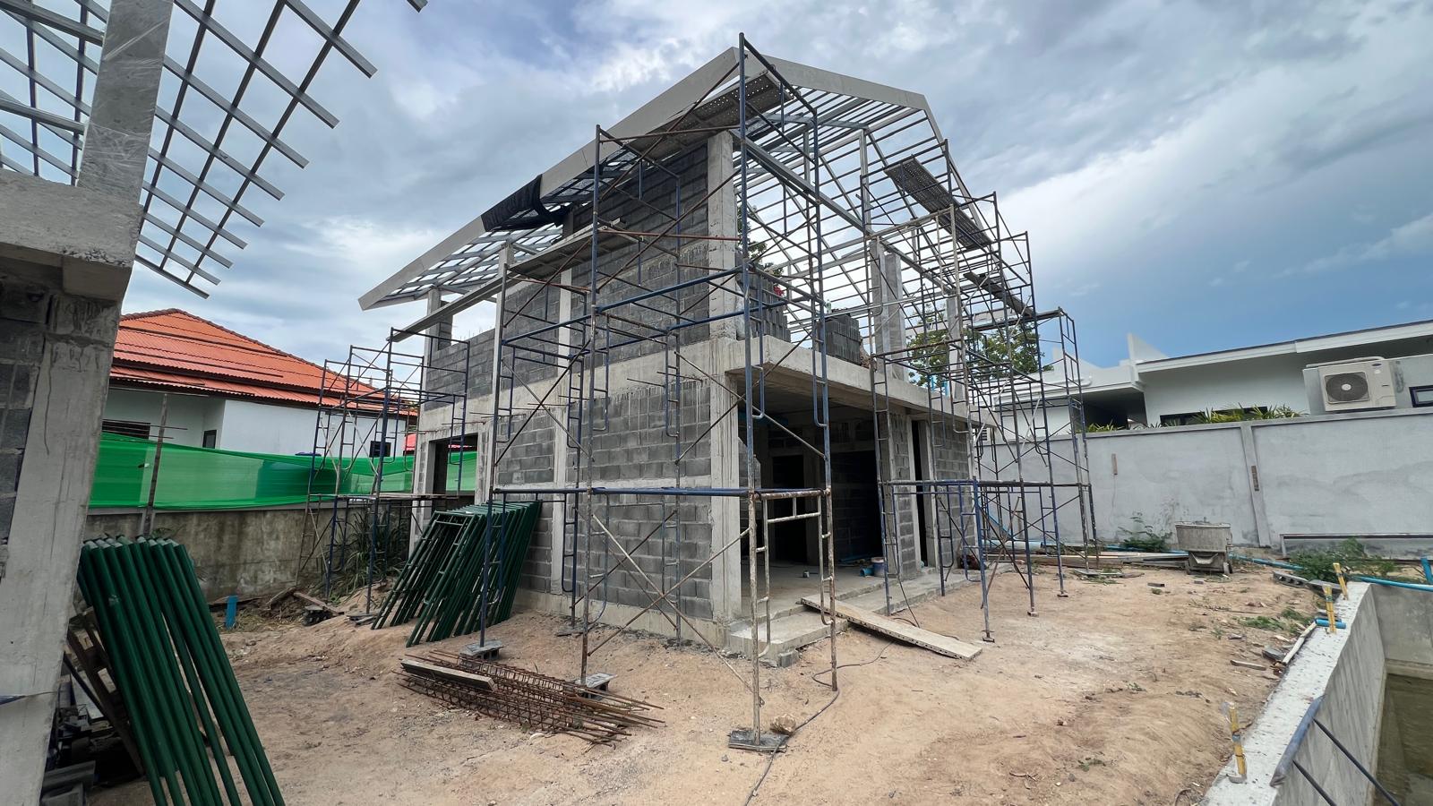 Hikaru Garden villas under construction