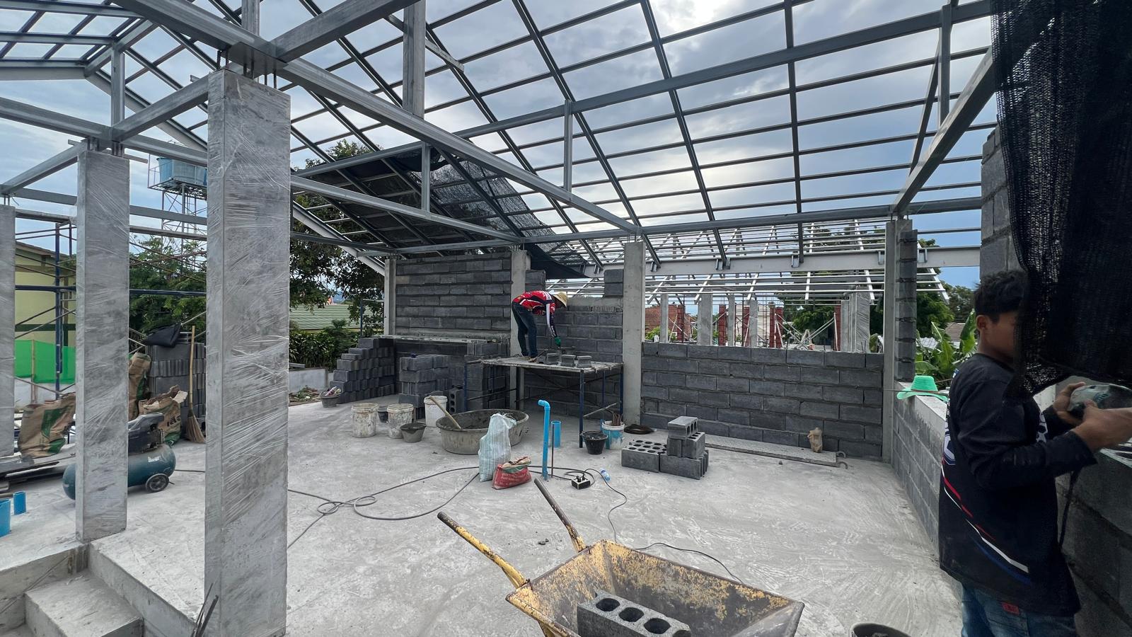Hikaru Garden villas under construction